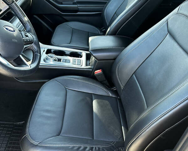 Серый Форд Эксплорер, объемом двигателя 2.26 л и пробегом 75 тыс. км за 25900 $, фото 18 на Automoto.ua