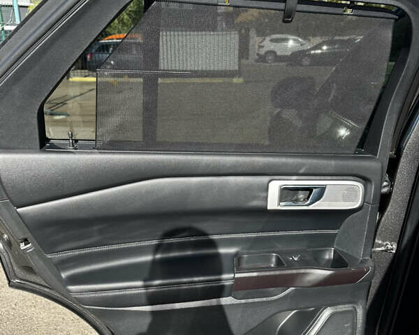 Серый Форд Эксплорер, объемом двигателя 2.26 л и пробегом 75 тыс. км за 25900 $, фото 29 на Automoto.ua