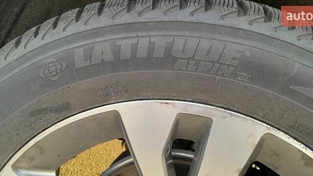 Серый Форд Эксплорер, объемом двигателя 3 л и пробегом 81 тыс. км за 37900 $, фото 35 на Automoto.ua