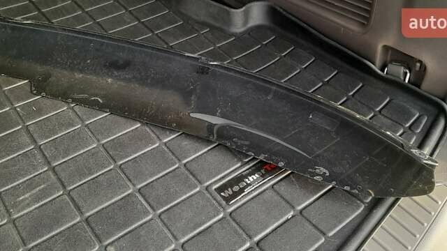 Серый Форд Эксплорер, объемом двигателя 3 л и пробегом 81 тыс. км за 37900 $, фото 18 на Automoto.ua