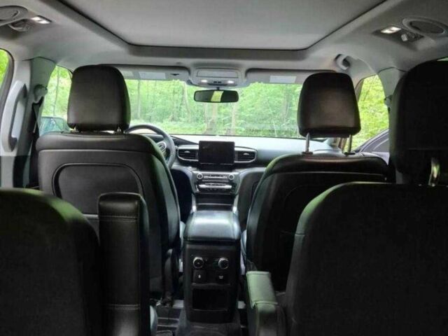 Серый Форд Эксплорер, объемом двигателя 3 л и пробегом 39 тыс. км за 23000 $, фото 8 на Automoto.ua