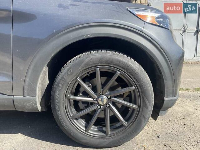 Серый Форд Эксплорер, объемом двигателя 2.26 л и пробегом 40 тыс. км за 27500 $, фото 28 на Automoto.ua