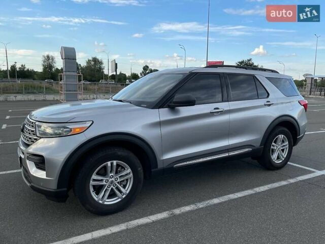 Серый Форд Эксплорер, объемом двигателя 2.26 л и пробегом 75 тыс. км за 24800 $, фото 1 на Automoto.ua