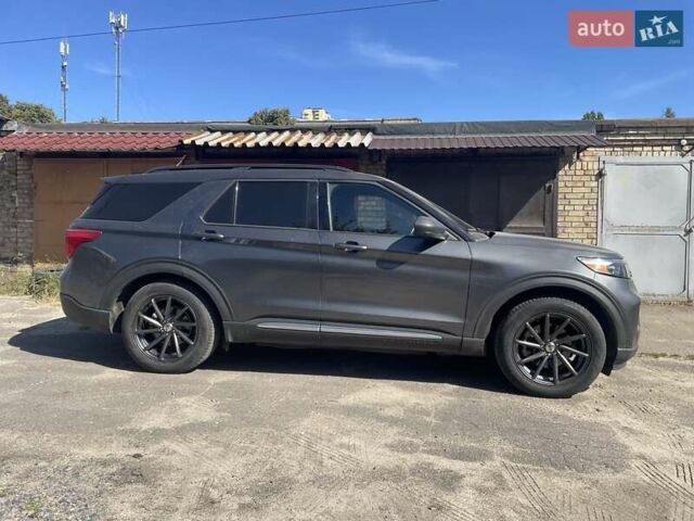 Серый Форд Эксплорер, объемом двигателя 2.26 л и пробегом 40 тыс. км за 27500 $, фото 27 на Automoto.ua