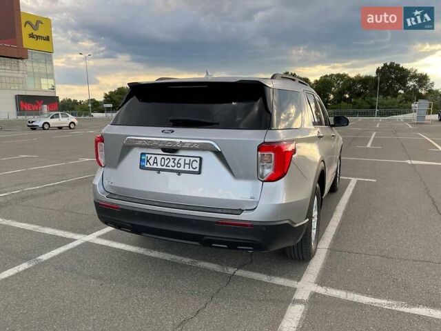 Серый Форд Эксплорер, объемом двигателя 2.26 л и пробегом 75 тыс. км за 24800 $, фото 6 на Automoto.ua