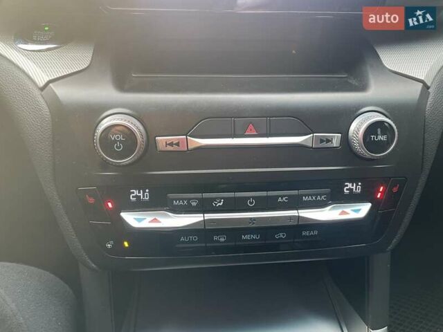 Серый Форд Эксплорер, объемом двигателя 2.26 л и пробегом 40 тыс. км за 27500 $, фото 20 на Automoto.ua