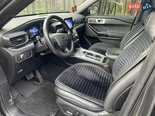Серый Форд Эксплорер, объемом двигателя 2.26 л и пробегом 40 тыс. км за 27500 $, фото 9 на Automoto.ua