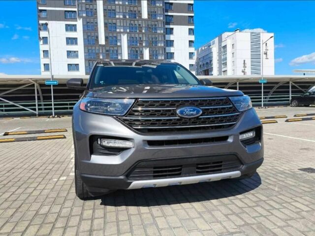 Серый Форд Эксплорер, объемом двигателя 2.3 л и пробегом 52 тыс. км за 13900 $, фото 1 на Automoto.ua