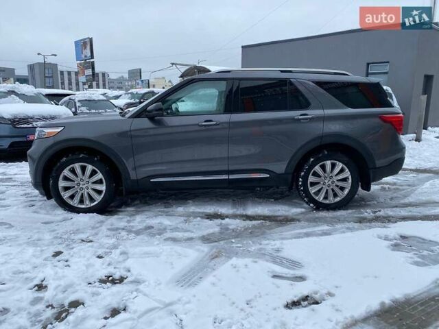 Серый Форд Эксплорер, объемом двигателя 3.34 л и пробегом 105 тыс. км за 35600 $, фото 3 на Automoto.ua