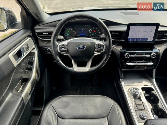 Форд Експлорер 2021 у Києві на Automoto.ua Сірий Форд Експлорер, об'ємом двигуна 3.34 л та пробігом 105 тис. км за 37500 $, фото 59 на Automoto.ua