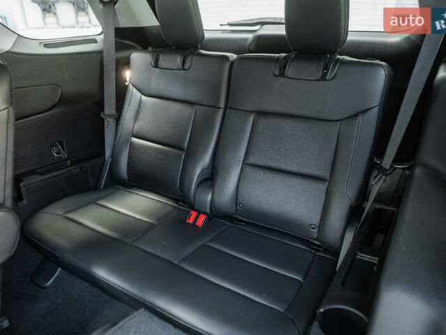 Серый Форд Эксплорер, объемом двигателя 3.3 л и пробегом 97 тыс. км за 33300 $, фото 64 на Automoto.ua