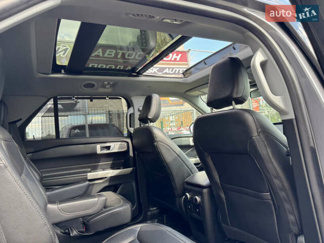 Форд Експлорер 2021 у Києві на Automoto.ua Сірий Форд Експлорер, об'ємом двигуна 3.34 л та пробігом 105 тис. км за 37500 $, фото 37 на Automoto.ua