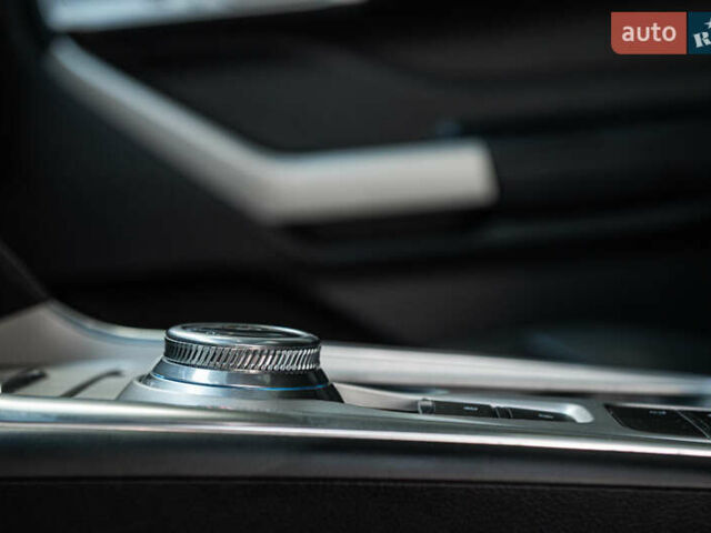 Серый Форд Эксплорер, объемом двигателя 3.3 л и пробегом 97 тыс. км за 33300 $, фото 35 на Automoto.ua