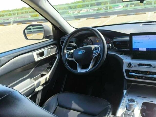 Серый Форд Эксплорер, объемом двигателя 2.3 л и пробегом 52 тыс. км за 13900 $, фото 10 на Automoto.ua