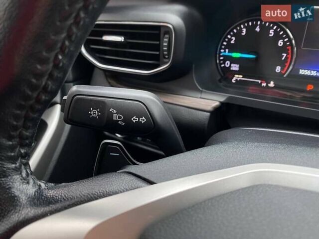 Серый Форд Эксплорер, объемом двигателя 3.34 л и пробегом 105 тыс. км за 35600 $, фото 17 на Automoto.ua