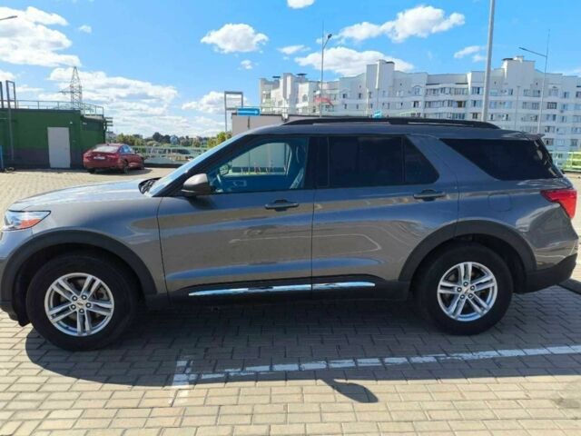 Серый Форд Эксплорер, объемом двигателя 2.3 л и пробегом 52 тыс. км за 13900 $, фото 6 на Automoto.ua