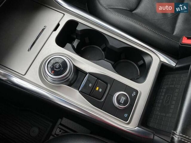 Серый Форд Эксплорер, объемом двигателя 3.34 л и пробегом 105 тыс. км за 35600 $, фото 21 на Automoto.ua