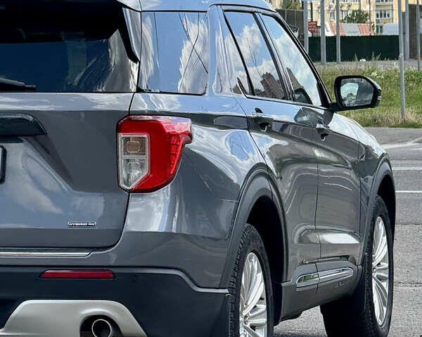 Форд Експлорер 2021 у Києві на Automoto.ua Сірий Форд Експлорер, об'ємом двигуна 3.34 л та пробігом 105 тис. км за 37500 $, фото 119 на Automoto.ua