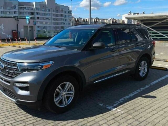 Серый Форд Эксплорер, объемом двигателя 2.3 л и пробегом 52 тыс. км за 13900 $, фото 7 на Automoto.ua