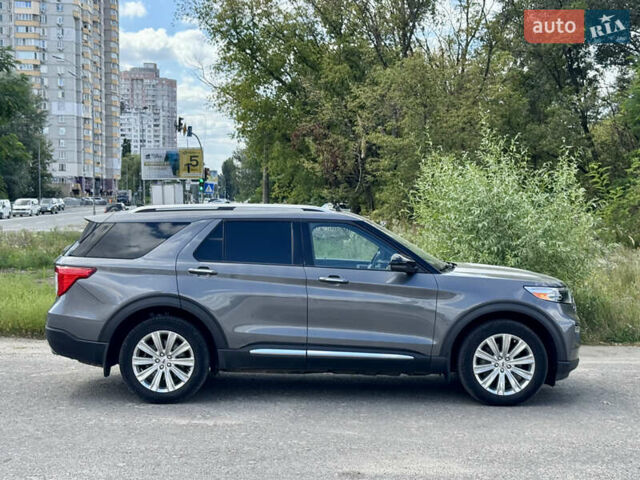 Форд Експлорер 2021 у Києві на Automoto.ua Сірий Форд Експлорер, об'ємом двигуна 3.34 л та пробігом 105 тис. км за 37500 $, фото 6 на Automoto.ua