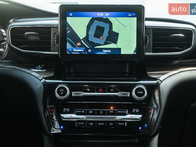 Серый Форд Эксплорер, объемом двигателя 3.3 л и пробегом 97 тыс. км за 33300 $, фото 56 на Automoto.ua