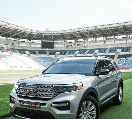 Серый Форд Эксплорер, объемом двигателя 3.3 л и пробегом 97 тыс. км за 33300 $, фото 69 на Automoto.ua