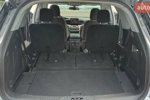 Серый Форд Эксплорер, объемом двигателя 2.26 л и пробегом 82 тыс. км за 28000 $, фото 39 на Automoto.ua