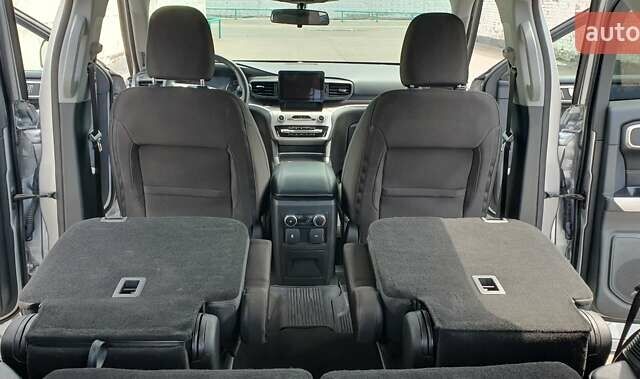 Серый Форд Эксплорер, объемом двигателя 2.26 л и пробегом 82 тыс. км за 28000 $, фото 42 на Automoto.ua