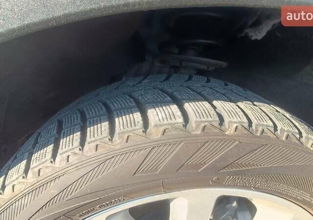 Сірий Форд Експлорер, об'ємом двигуна 3 л та пробігом 65 тис. км за 34000 $, фото 33 на Automoto.ua