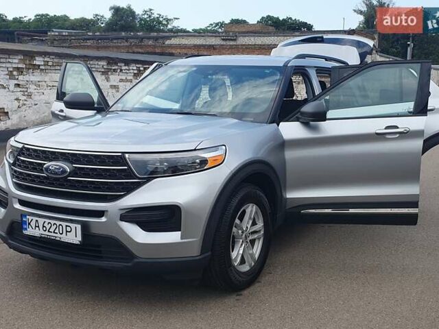 Серый Форд Эксплорер, объемом двигателя 2.26 л и пробегом 82 тыс. км за 28000 $, фото 21 на Automoto.ua