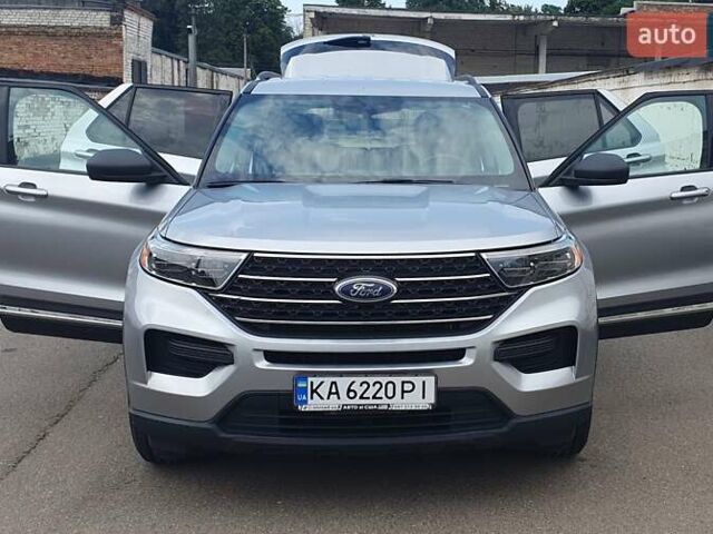 Серый Форд Эксплорер, объемом двигателя 2.26 л и пробегом 82 тыс. км за 28000 $, фото 20 на Automoto.ua