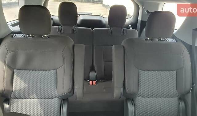 Серый Форд Эксплорер, объемом двигателя 2.26 л и пробегом 82 тыс. км за 28000 $, фото 43 на Automoto.ua