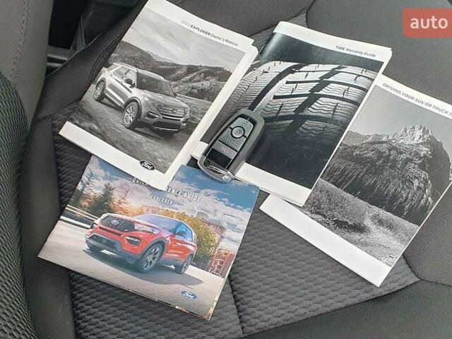 Серый Форд Эксплорер, объемом двигателя 2.26 л и пробегом 82 тыс. км за 28000 $, фото 60 на Automoto.ua