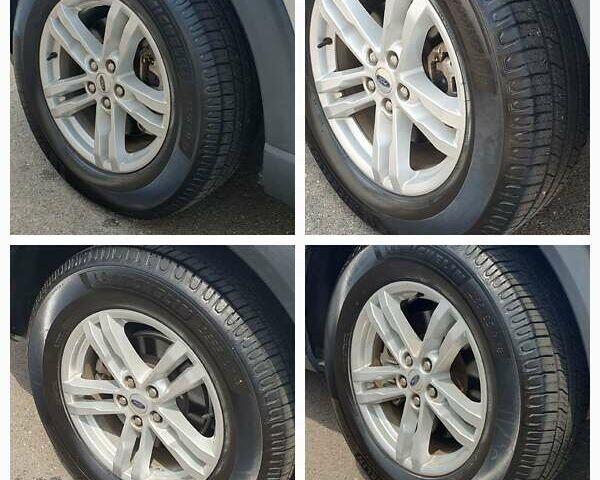 Серый Форд Эксплорер, объемом двигателя 2.26 л и пробегом 82 тыс. км за 28000 $, фото 26 на Automoto.ua