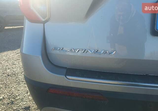 Сірий Форд Експлорер, об'ємом двигуна 3 л та пробігом 65 тис. км за 34000 $, фото 2 на Automoto.ua