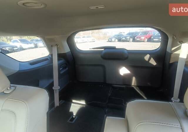 Сірий Форд Експлорер, об'ємом двигуна 3 л та пробігом 65 тис. км за 34000 $, фото 22 на Automoto.ua