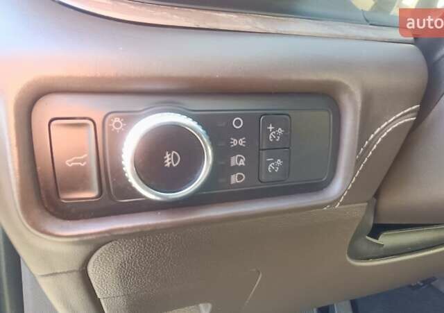 Сірий Форд Експлорер, об'ємом двигуна 3 л та пробігом 65 тис. км за 34000 $, фото 15 на Automoto.ua