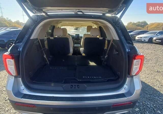 Сірий Форд Експлорер, об'ємом двигуна 3 л та пробігом 65 тис. км за 34000 $, фото 25 на Automoto.ua