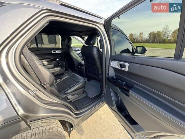 Форд Эксплорер 2024 в Черкассах на Automoto.ua Серый Форд Эксплорер, объемом двигателя 2.96 л и пробегом 41 тыс. км за 42000 $, фото 22 на Automoto.ua