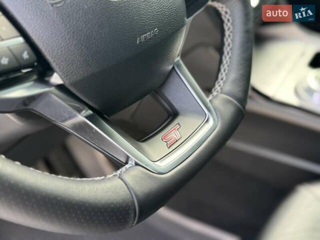 Форд Эксплорер 2024 в Черкассах на Automoto.ua Серый Форд Эксплорер, объемом двигателя 2.96 л и пробегом 41 тыс. км за 42000 $, фото 11 на Automoto.ua