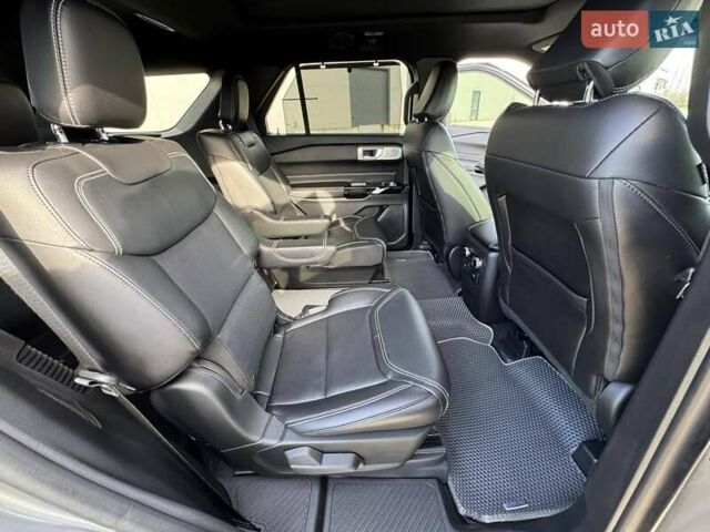 Форд Эксплорер 2024 в Черкассах на Automoto.ua Серый Форд Эксплорер, объемом двигателя 2.96 л и пробегом 41 тыс. км за 42000 $, фото 15 на Automoto.ua