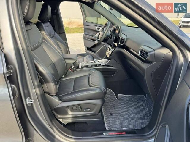 Форд Эксплорер 2024 в Черкассах на Automoto.ua Серый Форд Эксплорер, объемом двигателя 2.96 л и пробегом 41 тыс. км за 42000 $, фото 23 на Automoto.ua