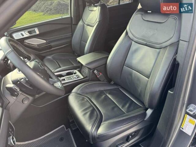 Форд Эксплорер 2024 в Черкассах на Automoto.ua Серый Форд Эксплорер, объемом двигателя 2.96 л и пробегом 41 тыс. км за 42000 $, фото 9 на Automoto.ua