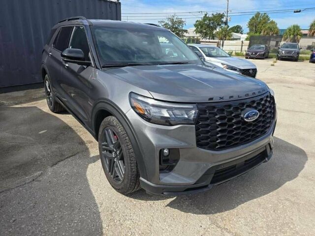 Сірий Форд Експлорер, об'ємом двигуна 0 л та пробігом 14 тис. км за 48000 $, фото 3 на Automoto.ua