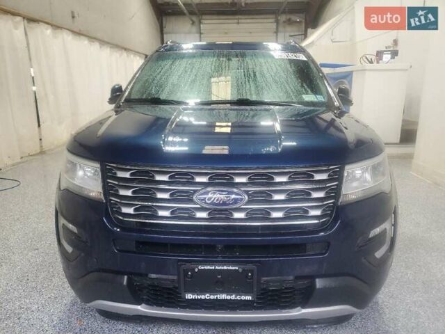 Синий Форд Эксплорер, объемом двигателя 3.5 л и пробегом 161 тыс. км за 2700 $, фото 4 на Automoto.ua
