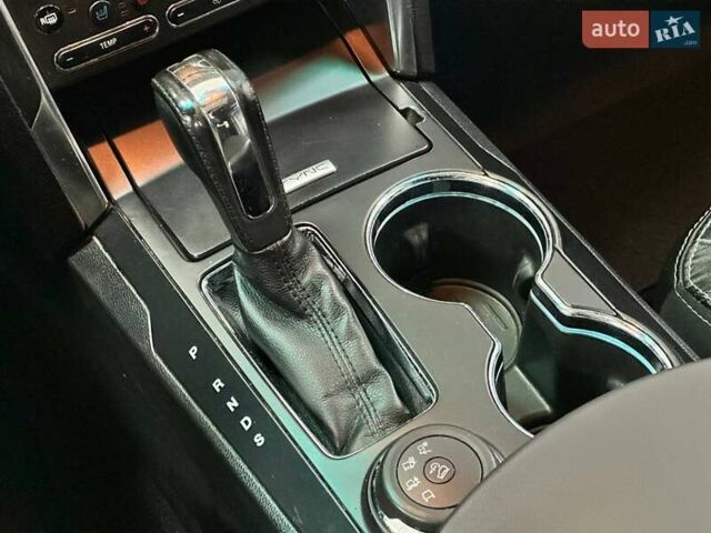 Синій Форд Експлорер, об'ємом двигуна 3.5 л та пробігом 232 тис. км за 15490 $, фото 32 на Automoto.ua