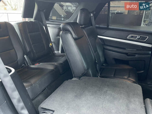 Синій Форд Експлорер, об'ємом двигуна 3.5 л та пробігом 205 тис. км за 16900 $, фото 69 на Automoto.ua