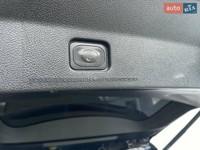 Синій Форд Експлорер, об'ємом двигуна 3.5 л та пробігом 205 тис. км за 16900 $, фото 71 на Automoto.ua