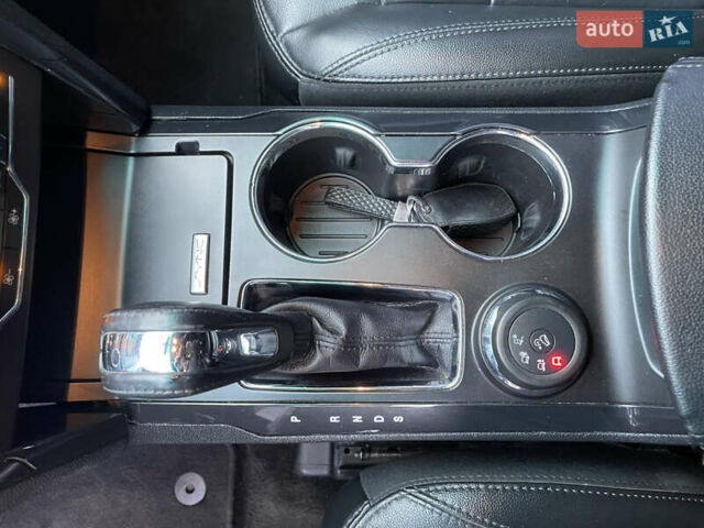 Синій Форд Експлорер, об'ємом двигуна 3.5 л та пробігом 205 тис. км за 16900 $, фото 55 на Automoto.ua