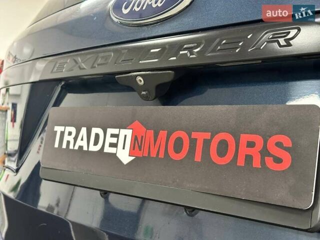Синій Форд Експлорер, об'ємом двигуна 3.5 л та пробігом 232 тис. км за 15490 $, фото 14 на Automoto.ua
